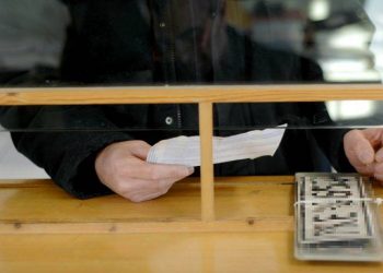 Εκλογές 2019: Επιστροφή πινακίδων από τον δήμο Αθηναίων, ποιοι παραβάτες εξαιρούνται