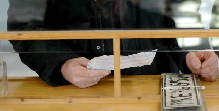 Εκλογές 2019: Επιστροφή πινακίδων από τον δήμο Αθηναίων, ποιοι παραβάτες εξαιρούνται