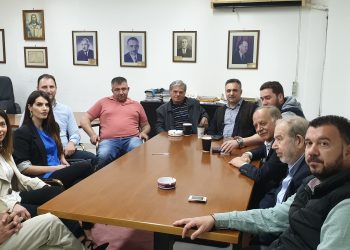 Συνανάντηση Αντώνη Καράμπελα με το Δ.Σ. του Εμπορικού Συλλόγου Πύργου