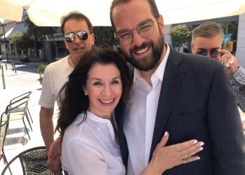 ΝΕΚΤΑΡΙΟΣ ΦΑΡΜΑΚΗΣ: “Για εμάς υπάρχει μόνος ένας κόσμος”