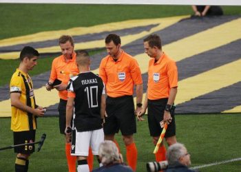 Τελικός Κυπέλλου: Οι διαιτητές του ΠΑΟΚ-ΑΕΚ άλλαξαν ρόλους και δεν ενημέρωσαν σχεδόν κανέναν