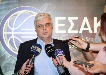 Παπαδόπουλος: Ο Ολυμπιακός λέει ότι δεν θα παίξει χωρίς ξένους διαιτητές