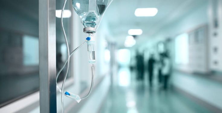Καταγγελία ότι «10 άτομα παραλίγο να σκοτώσουν γιατρό» στο νοσοκομείο Νίκαιας