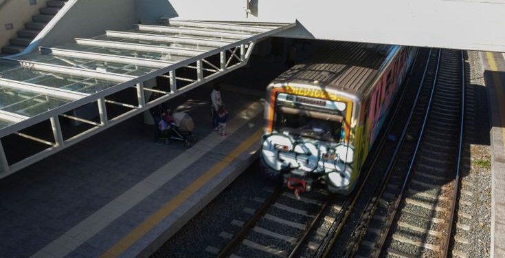 Αυτοκτονία στο Μοσχάτο: Κανονικά διεξάγονται τα δρομολόγια του ΗΣΑΠ
