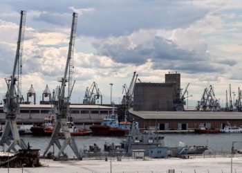 Φορτηγά από… 25 ευρώ σε μια διαφορετική δημοπρασία στο λιμάνι της Θεσσαλονίκης