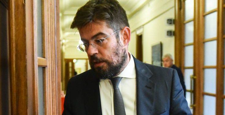 Μέτρα για δικηγόρους, σωφρονιστικούς και ιατροδικαστές από το υπουργείο Δικαιοσύνης