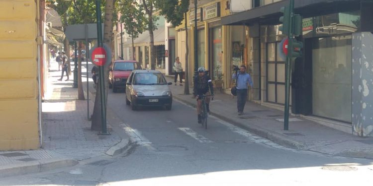 Οικολογική Δυτική Ελλάδα: Ο Σπύρος Σούλης ποδηλατώντας σε Ηλεία και Αχαϊα