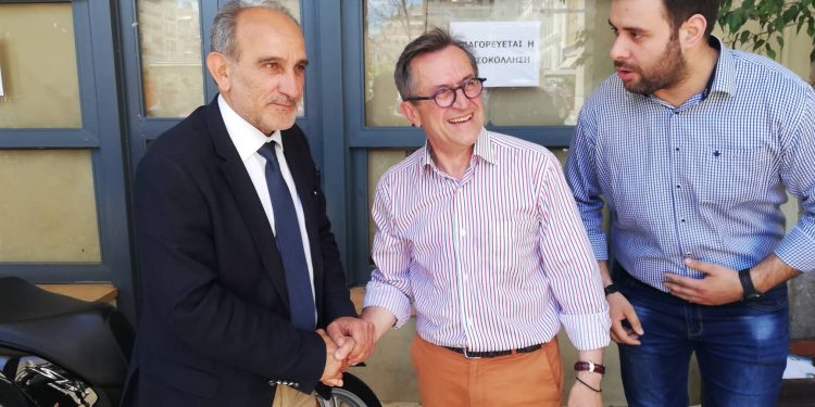 ΑΠΟΣΤΟΛΟΣ ΚΑΤΣΙΦΑΡΑΣ: Πολιτικός πολιτισμός και επίσκεψη στα εκλογικά κέντρα όλων των υποψηφίων Περιφερειαρχών και Δημάρχων