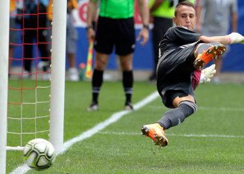 Η Μπενφίκα ζητάει 15 εκατ. ευρώ από Ρόμα για Βλαχοδήμο