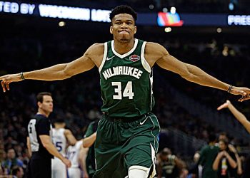 Γιάννης Αντετοκούνμπο: Έκανε δωρεά για δημιουργία κλειστού γηπέδου στη Ραφήνα