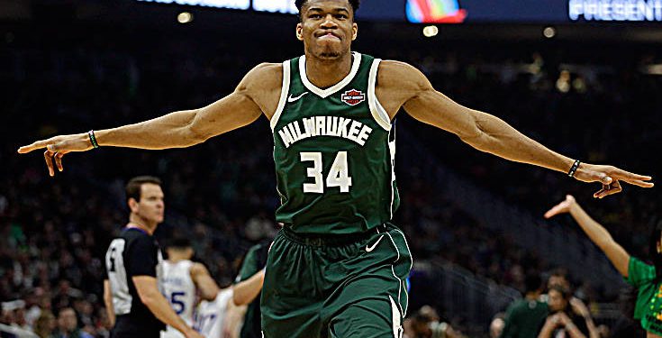 Γιάννης Αντετοκούνμπο: Έκανε δωρεά για δημιουργία κλειστού γηπέδου στη Ραφήνα