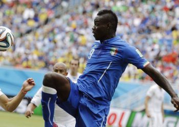 Μπουφόν: Υπέροχος για την Εθνική ο Μάριο Μπαλοτέλι