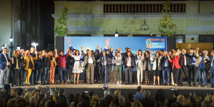 Ο Αντώνης Καράμπελας οδηγεί την “κούρσα”