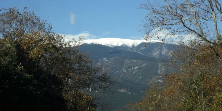 Επιχείρηση διάσωσης 25χρονου στον Όλυμπο – News.gr