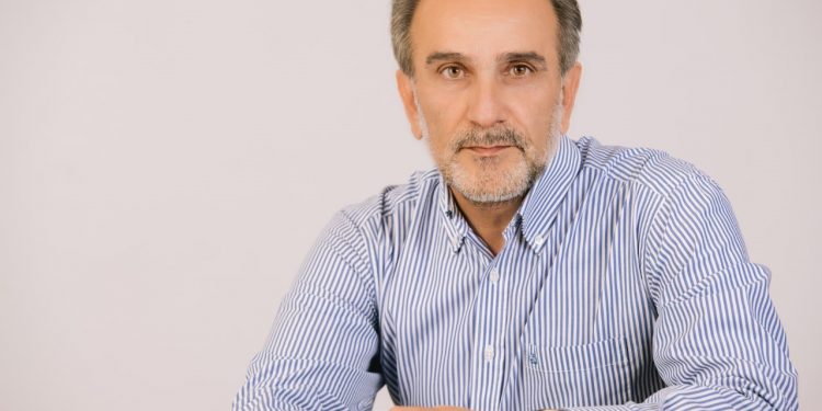 ΑΠΟΣΤΙΟΛΟΣ ΚΑΤΣΙΦΑΡΑΣ: “Την Κυριακή ψηφίζουμε Περιφερειάρχη – έντιμα και καθαρά”