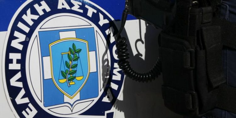Σκότωσε τη γυναίκα του και αυτοκτόνησε – News.gr
