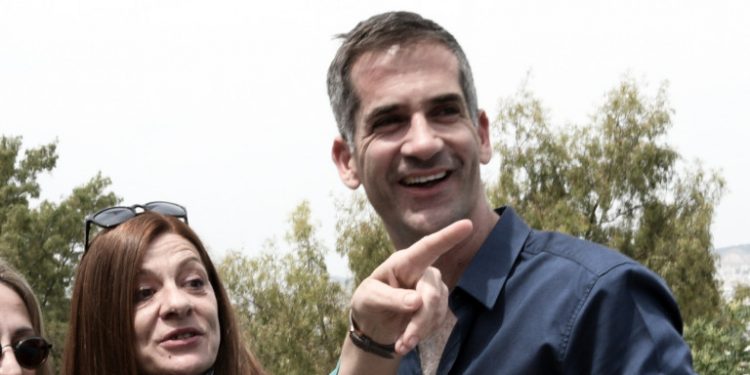 ΔΗΜΟΣ ΑΘΗΝΑΙΩΝ ΠΡΩΤΑ ΑΠΟΤΕΛΕΣΜΑΤΑ: Πρώτος ο Κώστας Μπακογιάννης με 42,8%, Ηλιόπουλος δεύτερος με 17%