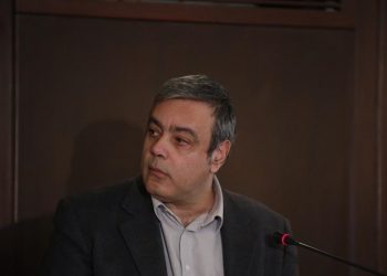 Βολές κατά Μητσοτάκη και Στουρνάρα από τον Χρ. Βεναρδάκη