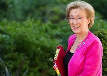 Βρετανία: Παραίτηση υπουργού με αιχμές