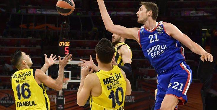 Στον τελικό η Εφές – Newsbeast