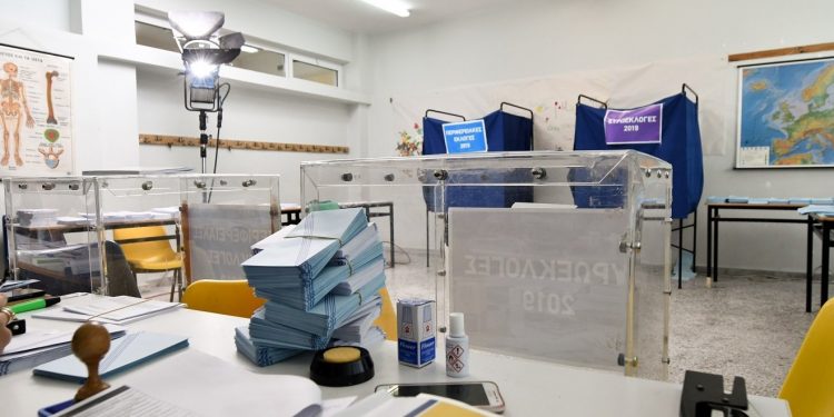 ΕΚΛΟΓΕΣ 2019: Ποιοι εκλέγονται σε Περιφέρειες και Δήμους