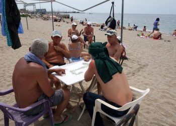 Περίεργα και αλλόκοτα φωτογραφικά καρέ από την Κυριακή των εκλογών