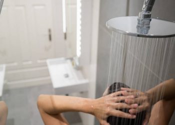 Νέα σειρά NIVEA Clay Fresh Showers