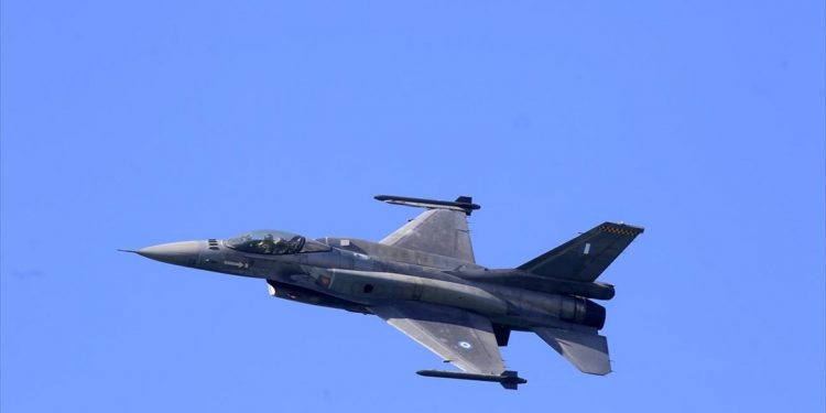 First pair of Greek F-16s test systems compatibility in North Macedonia's airspace