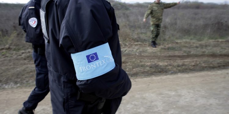 Η FRONTEX θα αναπτυχθεί στα σύνορα της Αλβανίας με την Ελλάδα – Newsbeast