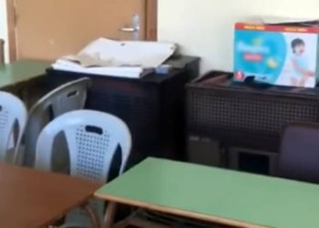 Εκλογές 2019: Άθλιες συνθήκες σε εκλογικό κέντρο της Κοζάνης