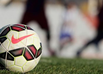 Η Μπολόνια πήρε βαθμό στη Ρώμη και μένει στη Serie A