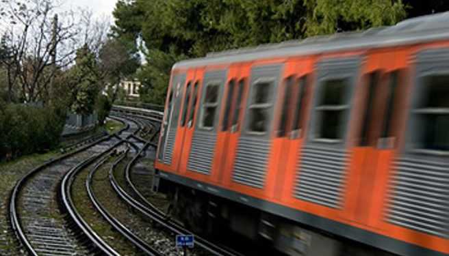 Μοσχάτο: Αυτοκτόνησε η γυναίκα που έπεσε στο γραμμές του ΗΣΑΠ