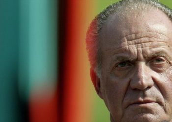 Ισπανία: Αποχωρεί πλήρως από τη δημόσια ζωή ο Χουάν Κάρλος