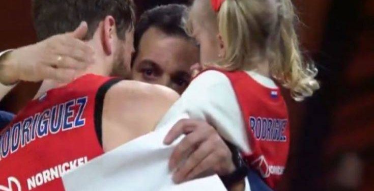 Η ζεστή αγκαλιά του Ιτούδη με τον Σέρχιο και την κόρη του