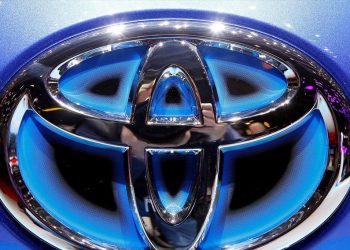 Κατά μέτωπον επίθεση στον Τραμπ από την Toyota