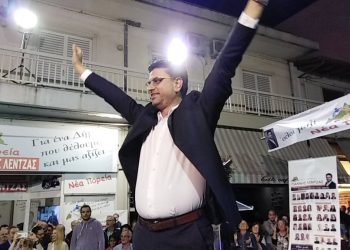 Μεγαλειώδης η συγκέντρωση του Γιάννη Λέντζα στη Βάρδα