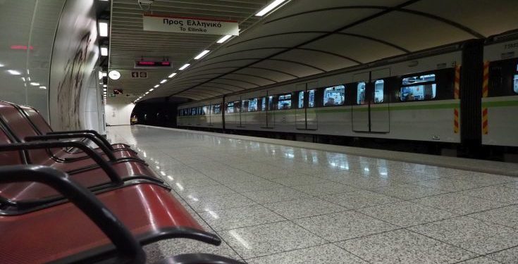 Στάση εργασίας σε μετρό, ηλεκτρικό και τραμ