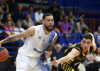 Ο Χολαργός «ταπείνωσε» την προβληματική ΑΕΚ