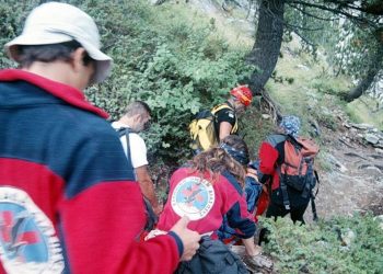 Όλυμπος: Με ελικόπτερο στη Θεσσαλονίκη οι δύο τραυματίες ορειβάτες