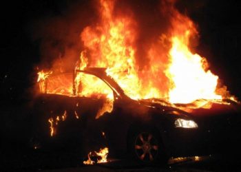 Φωτιά σε ΙΧ τα ξημερώματα στο Πανόραμα Θεσσαλονίκης – Newsbeast