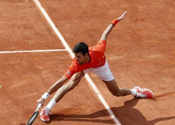 Roland Garros: «Περίπατος» για Τζόκοβιτς