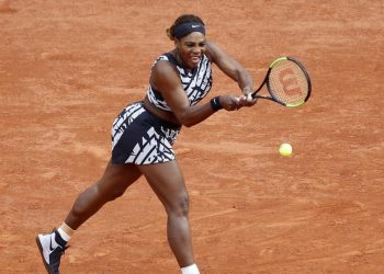 Rolland Garros: «Πάτησε γκάζι» η Σερένα Γουίλιαμς κι έφτασε τις 800 νίκες