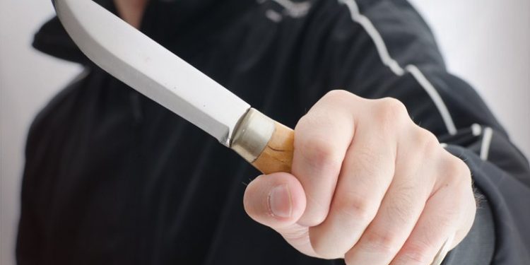 Ομηρία οδηγού λεωφορείου – Τον απειλούσε με μαχαίρι – News.gr