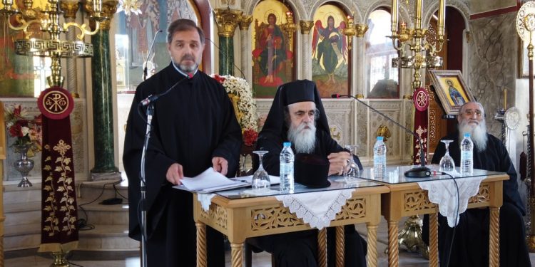 Ιερατική Σύναξη στη Μητρόπολη Ηλείας με θέμα: Οι κίνδυνοι της χρήσης Η/Υ