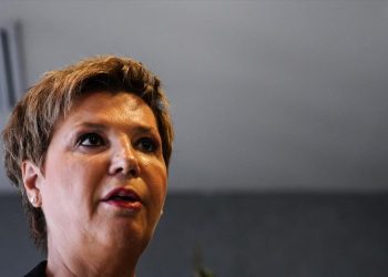 Τηλεοπτική αντιπαράθεση Γεροβασίλη - Δένδια για ασφάλεια και δικαιοσύνη