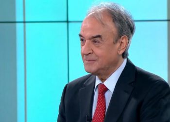 ΔΗΜΗΤΡΗΣ ΤΣΟΒΟΛΑΣ: “Ο ΣΥΡΙΖΑ πάει να εξελιχθεί σε κυρίαρχη δύναμη της κεντροαριστεράς”