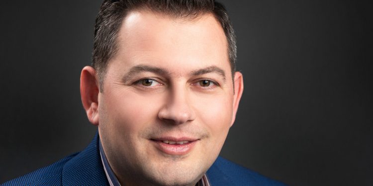 ΘΟΔΩΡΗΣ ΒΑΣΙΛΟΠΟΥΛΟΣ: “Ολοι μαζί θα φέρουμε τη νέα εποχή στη Δυτική Ελλάδα