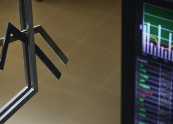 Χρηματιστήριο: Με δύο Τράπεζες και την ΕΕΕ στο τιμόνι, ο ΓΔ άνω των 730 μονάδων παρά τη διεθνή κάθοδο