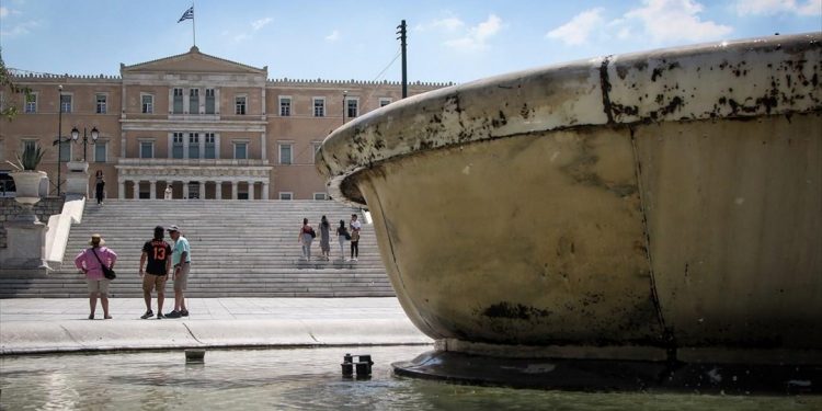 Έως τους 35 βαθμούς σήμερα ο υδράργυρος