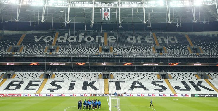 Νεαροί παίκτες της Μπεσίκτας στη Ρόδο κάλεσαν ιερόδουλες στο ξενοδοχείο